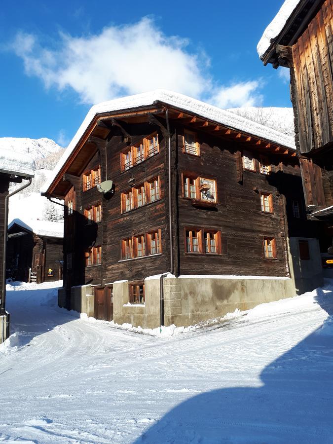 Alpensonne Lägenhet Reckingen Exteriör bild